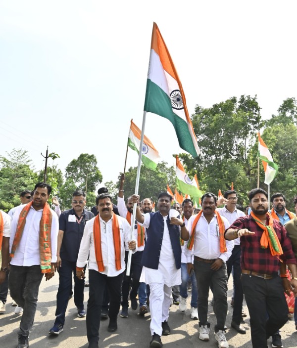 IMG-20250517-WA0250_copy_600x704