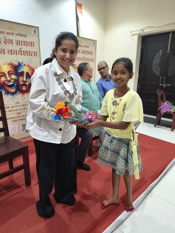 IMG-20260415-WA0068_copy_600x800