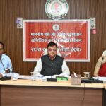 मदिरा के अवैध परिवहन एवं बिक्री पर रोक लगाए: आबकारी मंत्री देवांगन