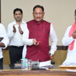 सीएम हेल्पलाइन 1076 का शुभारंभ : अब एक कॉल पर सुनी जाएगी जनता की हर समस्या, मुख्यमंत्री विष्णु देव साय ने कहा – सुशासन, पारदर्शिता और जवाबदेही को मिलेगी नई मजबूती
