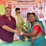 करमा उत्सव में झलकी छत्तीसगढ़ की समृद्ध जनजातीय संस्कृति, पर्यटन एवं संस्कृति मंत्री राजेश अग्रवाल ने दी बधाई