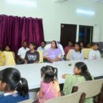 मंत्री लक्ष्मी राजवाड़े ने बालिका गृह की बेटियों के साथ सुनी ‘मन की बात’