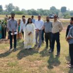 आयुक्त तारन प्रकाश सिन्हा ने बेमेतरा जिले में वीबी-जी राम जी योजना के कार्यों का किया सघन निरीक्षण